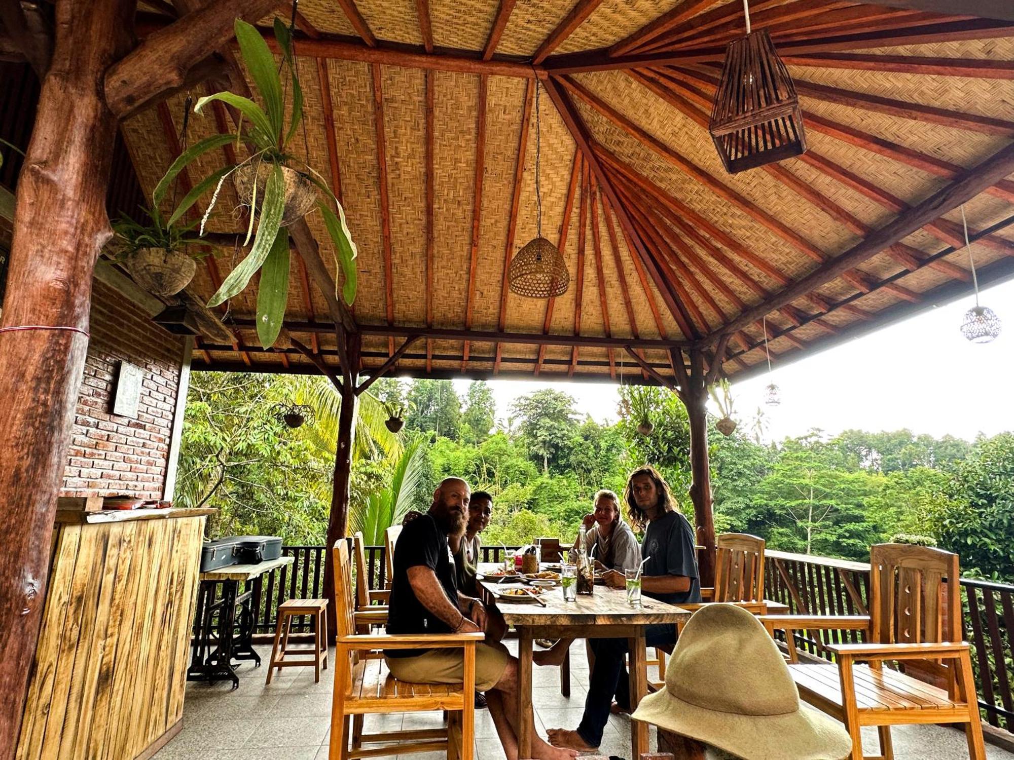 Artomoro Bali Hotell Munduk Eksteriør bilde